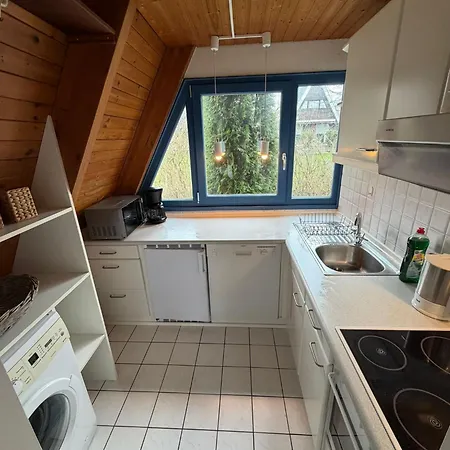 Gemuetliches Zeltdachhaus An Der Ostsee Vakantiehuis Damp